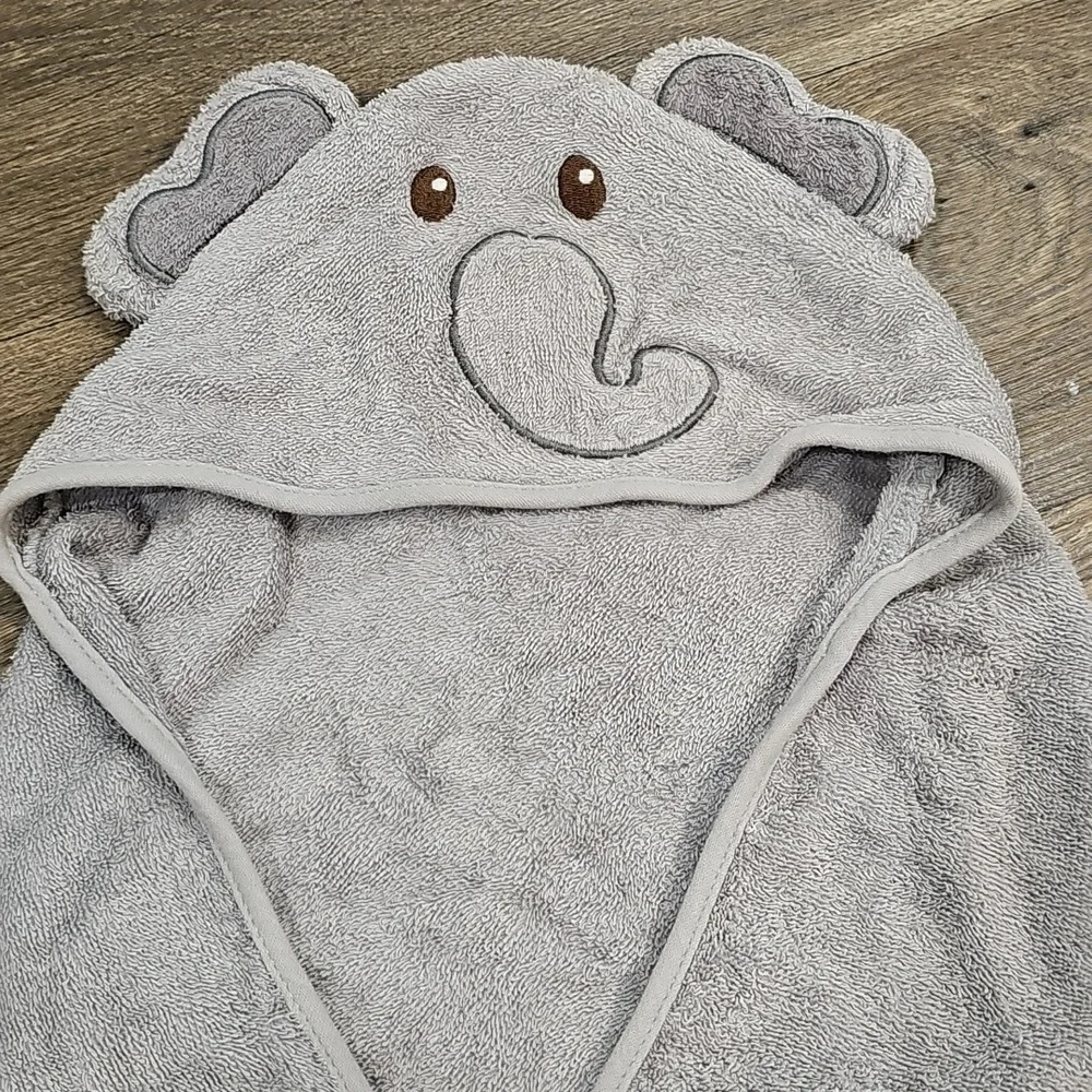 Baby Elephant Hooded Towels Bundle